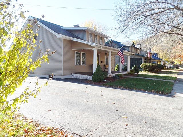 1st image of 123 Durland Ave