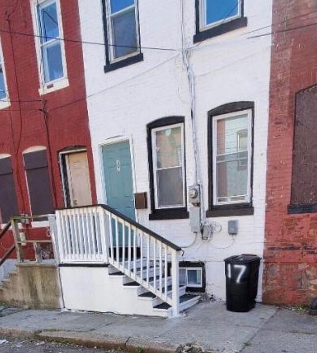 2nd image of 17 Eastburn Ave