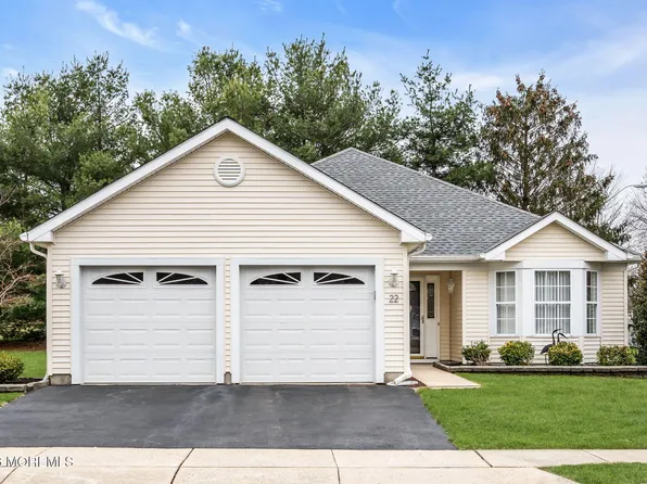 22 Woodspring Lane, Whiting, NJ 08759