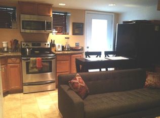 1113 Abbey Pl NE APT B, Washington, DC 20002