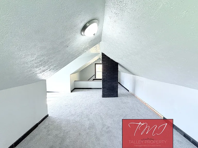 11617 Ely Ave — Photo 5
