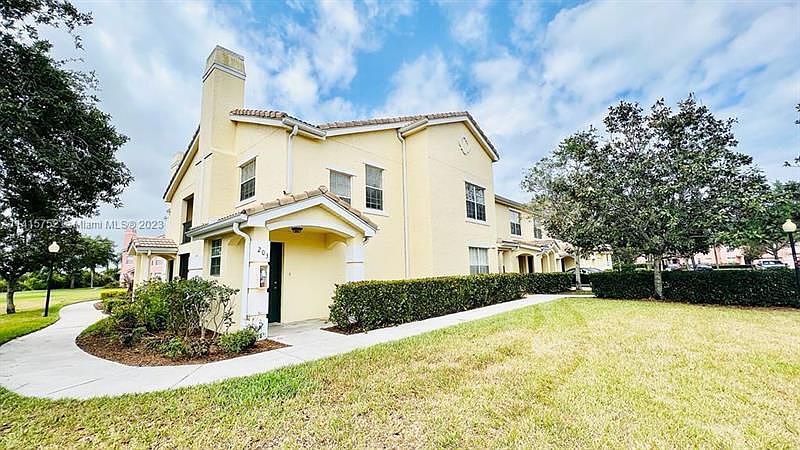 1st image of 124 SW Peacock Blvd #13203