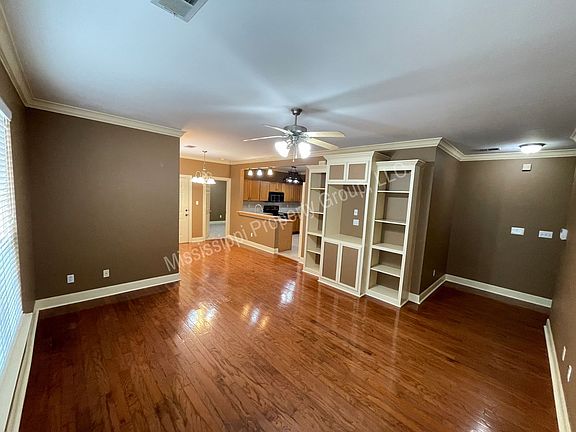 4th image of 202 Private Road 3097