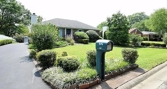 614 Stivers Rd