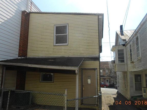 2nd image of 115 Saint John St
