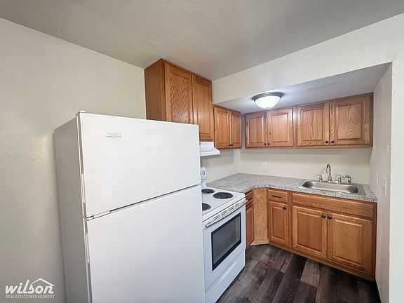 3rd image of 9890 Us Highway 12 APT A