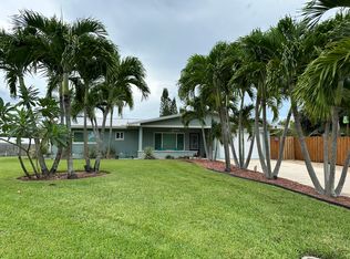 1366 NE Hilltop St, Jensen Beach, FL 34957