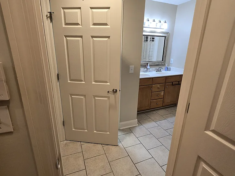 4120 Oriole Pl — Photo 47