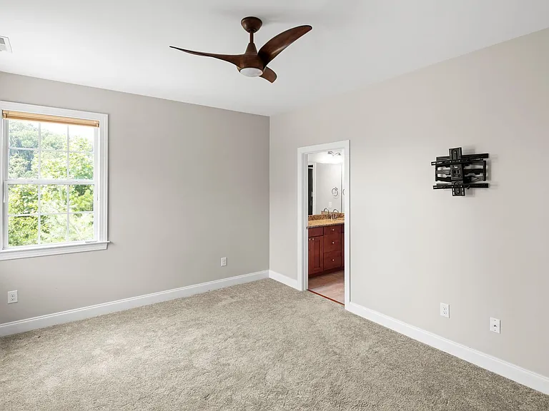 14 Rose Creek Rd — Photo 18