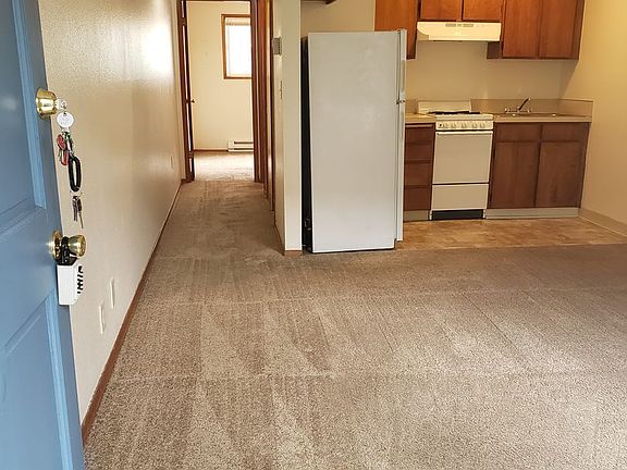 2nd image of 1712 E Fourth Plain Blvd #1cafdb356