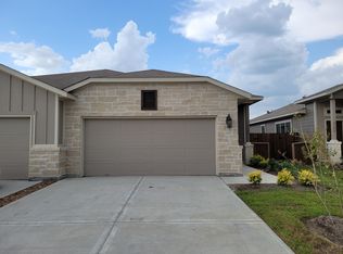 9796 Grosbeak Ln, Magnolia, TX 77354