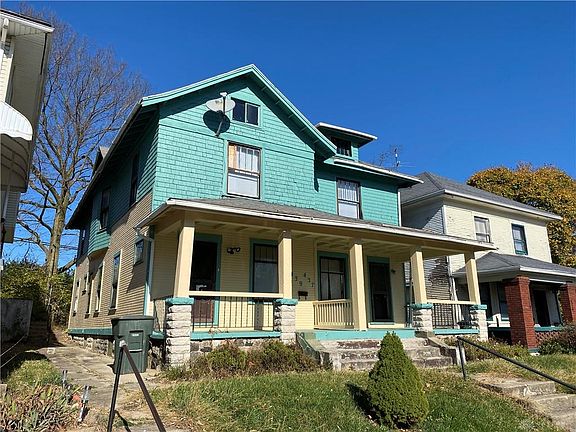 3rd image of 437 Oxford Ave
