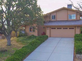 21004 Ridgeway Dr, Tehachapi, CA 93561