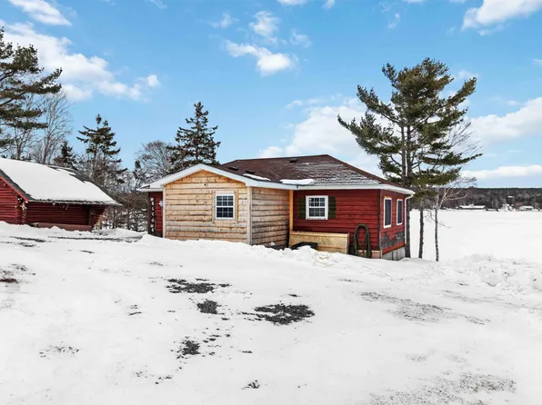 41 Eldoras Ln, Sheet Harbour, NS B0J 3B0