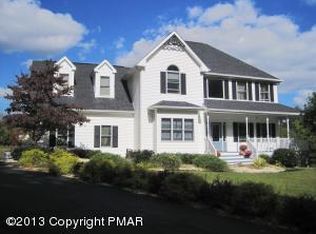 117 Raccoon Run, Effort, PA 18330