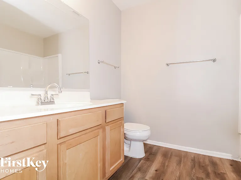 6543 W Kings Ave — Photo 13