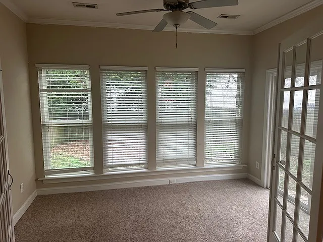 2 bed, 2.5 bath, 1452 sqft, $1,600 — Photo 4