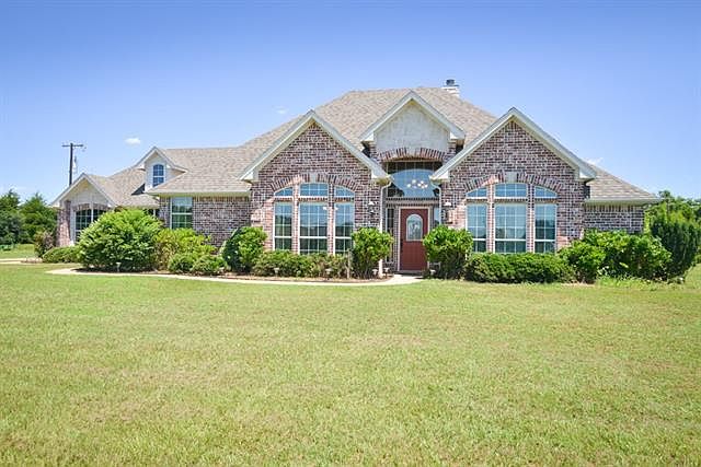 1st image of 134 Lakeway Dr