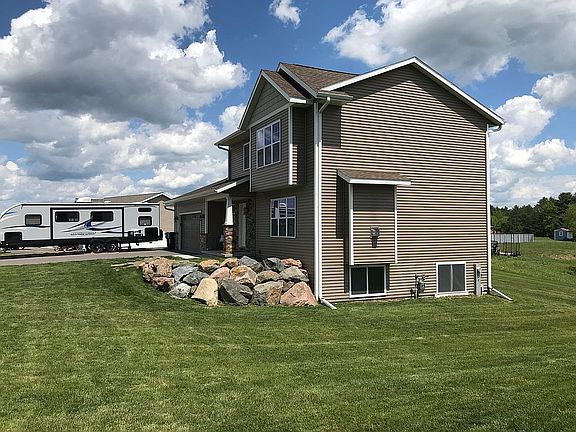 3rd image of 2595 Sunny Meadow Dr