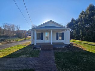 187 Painter St, Tazewell, VA 24651