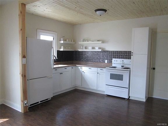 5th image of 5334 Depot St