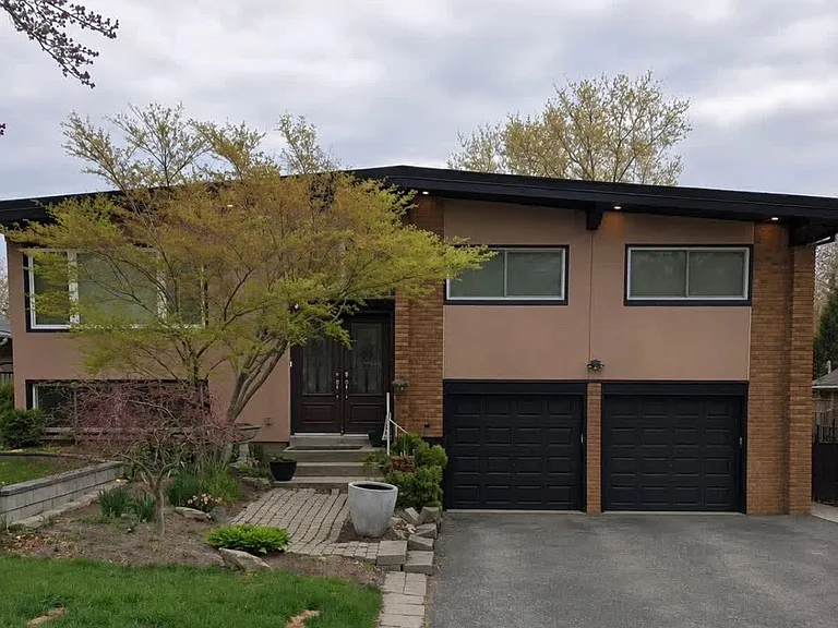 13 Algoma Cres #LOWER — Photo 2