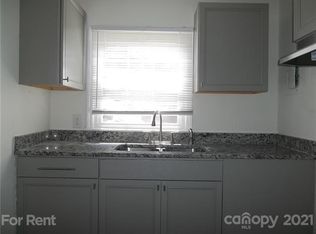 325 S Gardner Ave, Charlotte, NC 28208