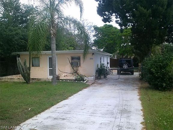 4th image of 2553 Van Buren Ave