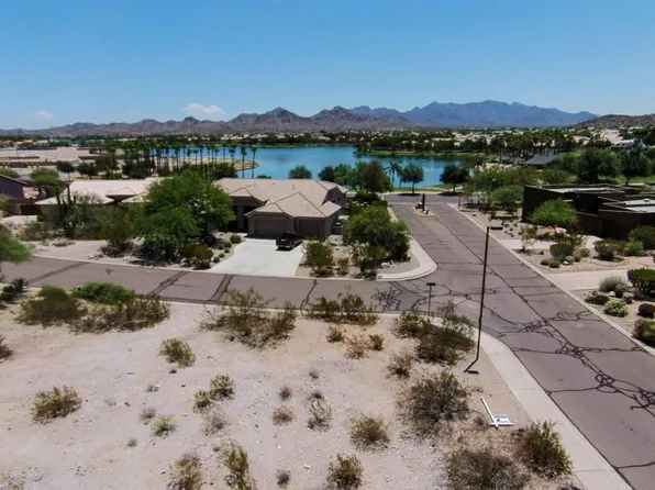 10798 S Blossom Dr, Goodyear, AZ 85338