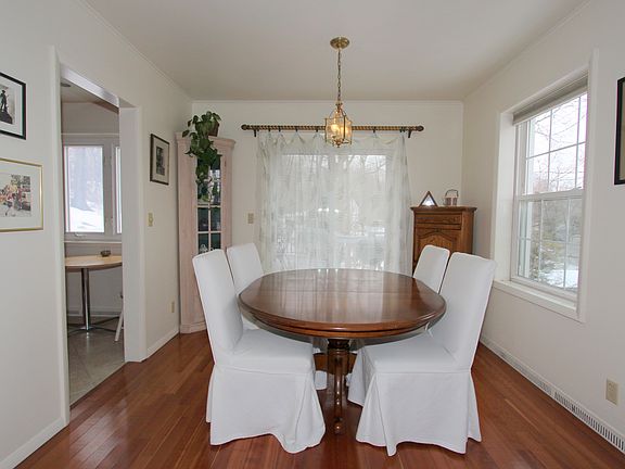 5th image of 5 Fieldwood Dr