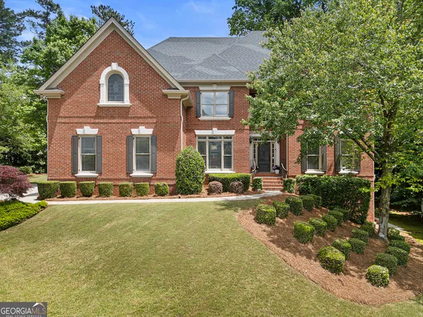 330 Broad Leaf Ct, Johns Creek, GA 30022