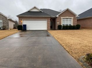 1436 Holly Hill Ln, Anniston, AL 36207