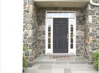 106 Sunway Dr, Newark, DE 19711