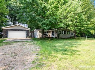 5994 200th Ave, Stanwood, MI 49346