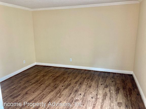 5th image of 129-143.5 D Ave #1/2