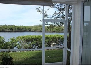 254 Newport Dr APT 401, Naples, FL 34114