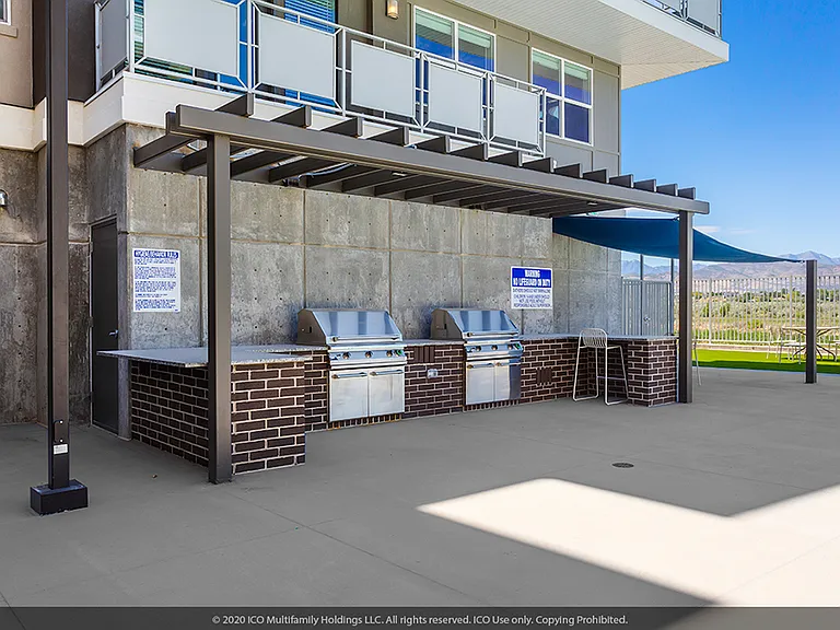 ICO Vista Station — Photo 23
