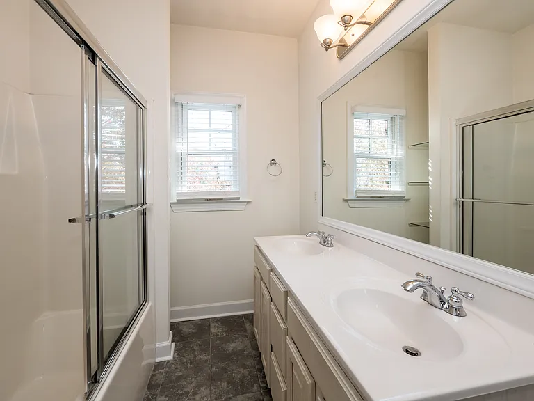 915 Colley Ave #A — Photo 36