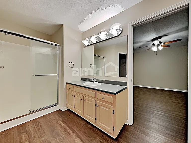 2338 Sir Edward Ln — Photo 14