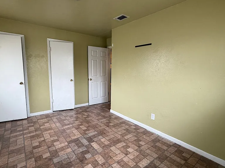 Pleasun Apartments — Photo 11