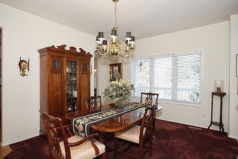 Formal dining room