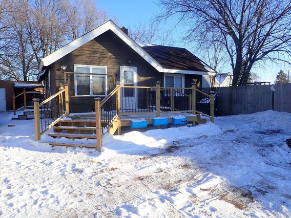 house for sale in windom mn