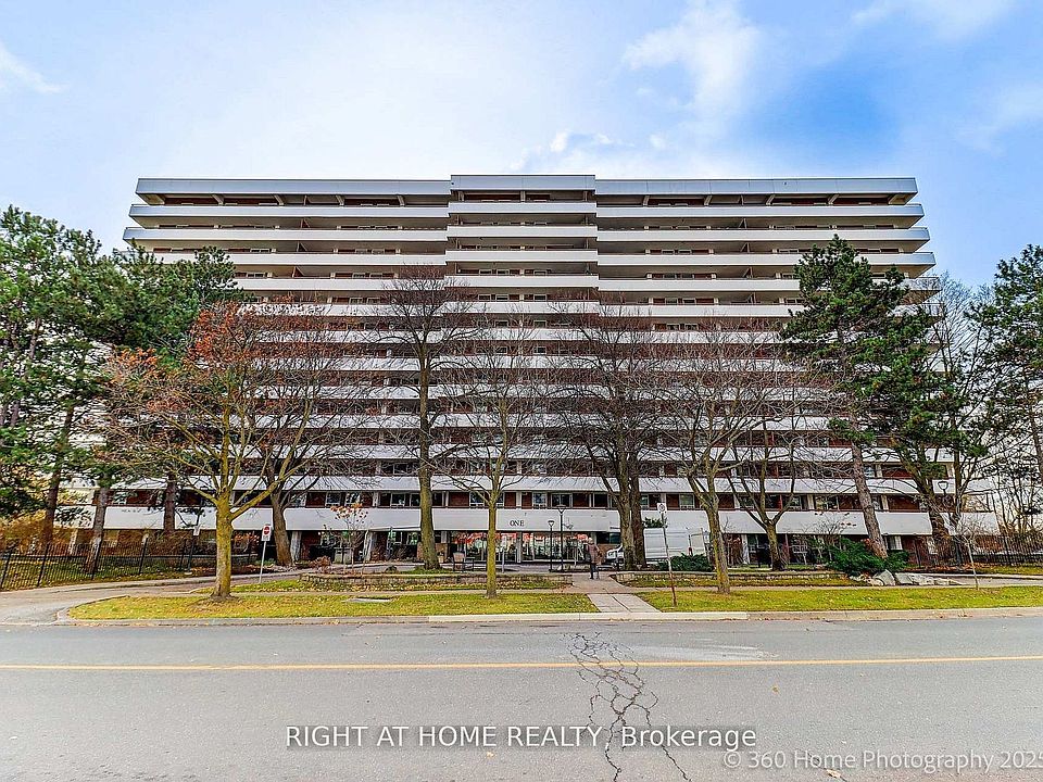 1st image of 1 Royal Orchard Blvd #1107