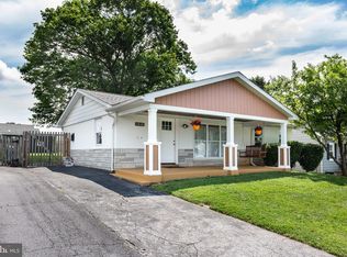 1315 Hillcrest St, Hampstead, MD 21074