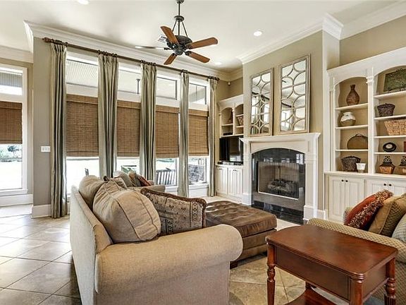 5th image of 290 Cypress Lakes Dr