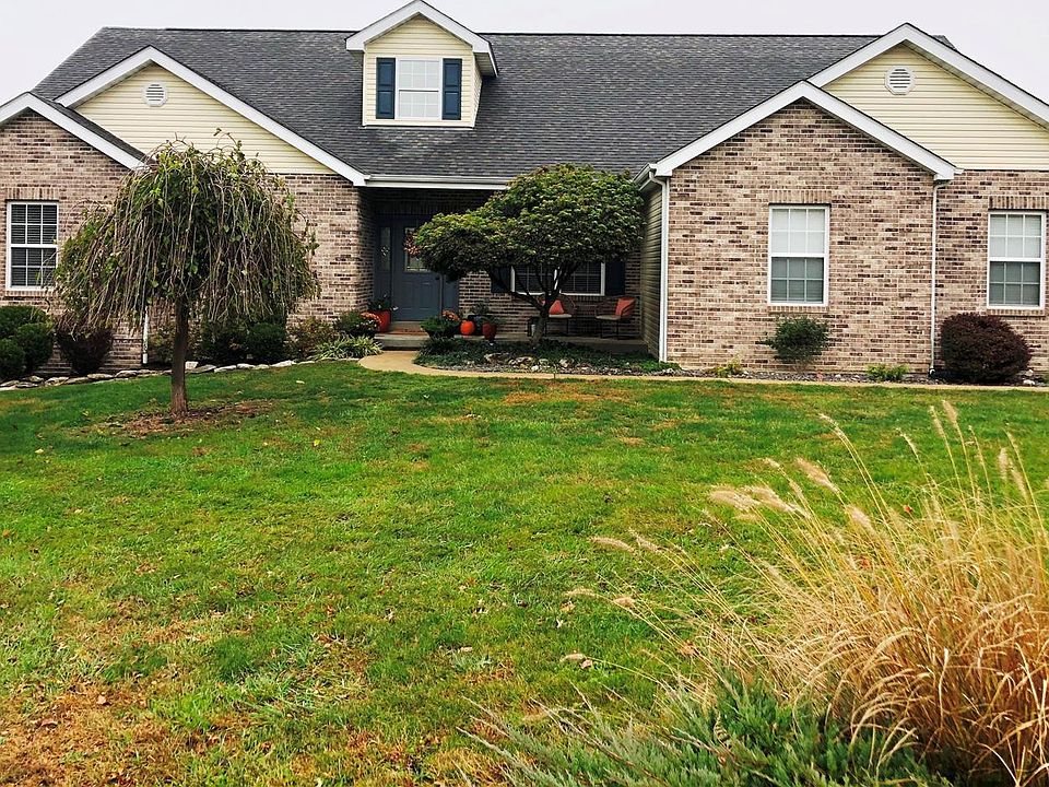 1st image of 720 Westlake Dr