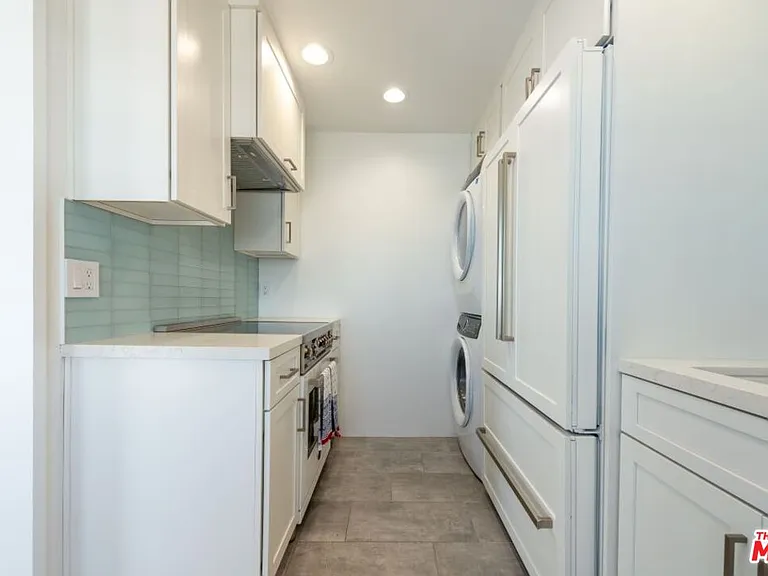 24942 Malibu Rd — Photo 29
