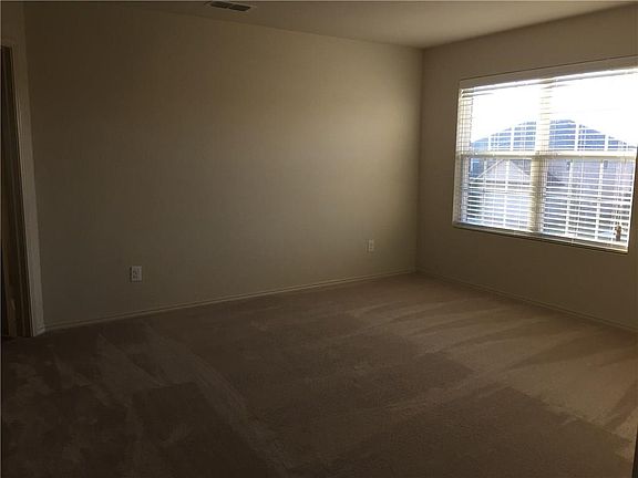 5th image of 9928 Amaryllis Ln