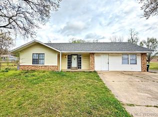 403 Kim St, Tahlequah, OK 74464