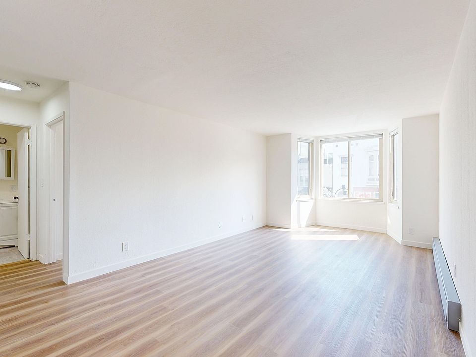 1st image of 3770 24th St APT 103